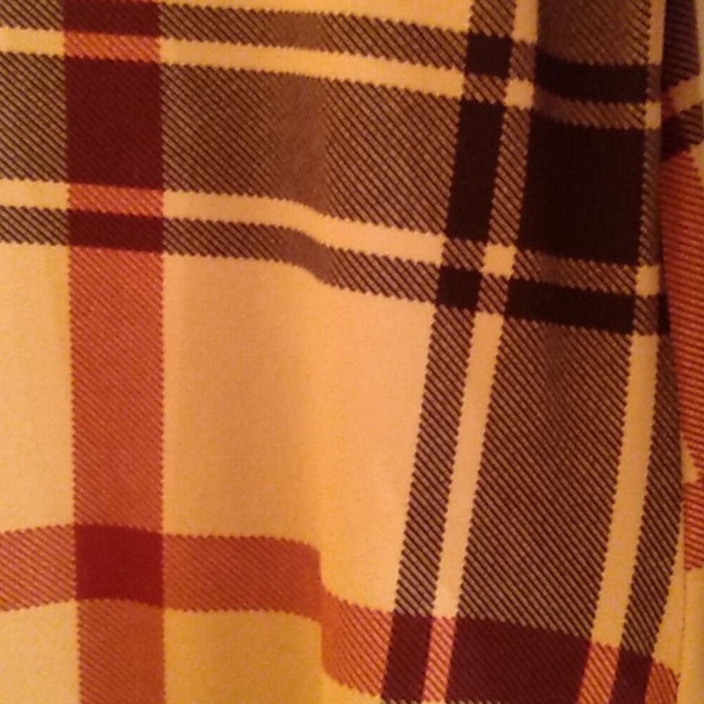 Top - Picture 3 of 4